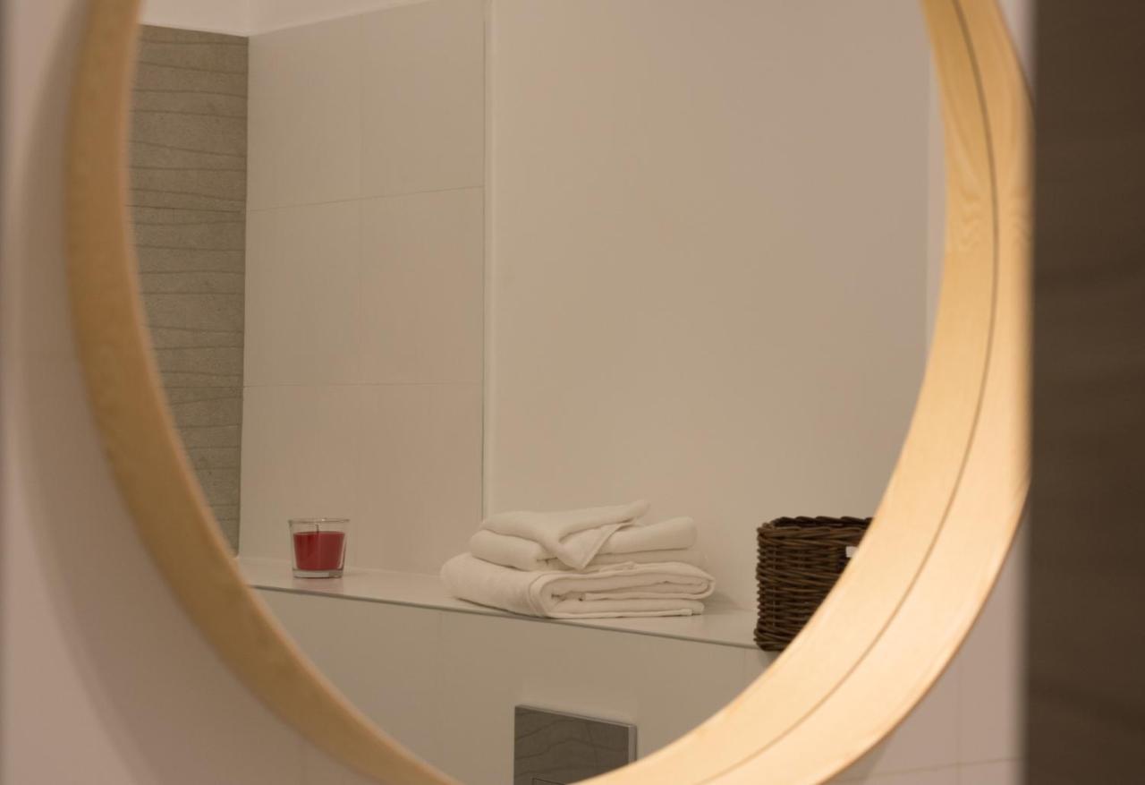 Gio Home C13 Bukares Bagian luar foto